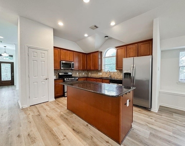 73 E Montfair Boulevard - Photo Thumbnail 16