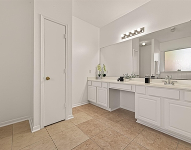 16315 April Ridge Drive - Photo Thumbnail 43