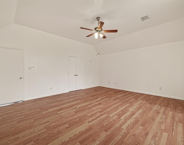 16315 April Ridge Drive - Photo Thumbnail 33