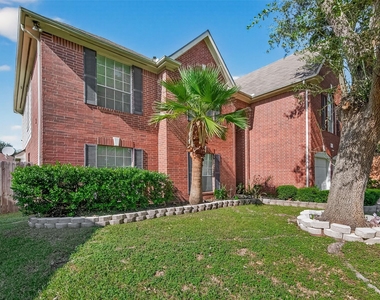 16315 April Ridge Drive - Photo Thumbnail 2
