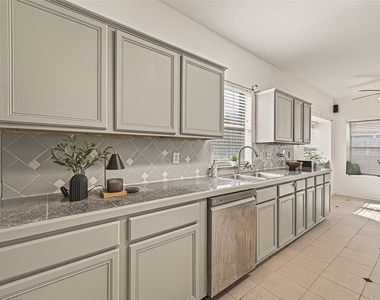 16315 April Ridge Drive - Photo Thumbnail 15
