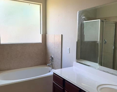 26327 Whittmore Fields Drive - Photo Thumbnail 12