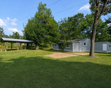 227 Live Oak Lane - Photo Thumbnail 2
