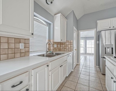 16322 Judge Bry Road - Photo Thumbnail 23