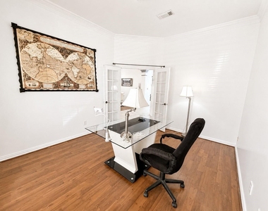 5507 Cranston Court - Photo Thumbnail 6