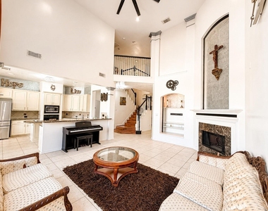 5507 Cranston Court - Photo Thumbnail 8