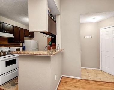 3770 Lovers Wood Lane - Photo Thumbnail 7