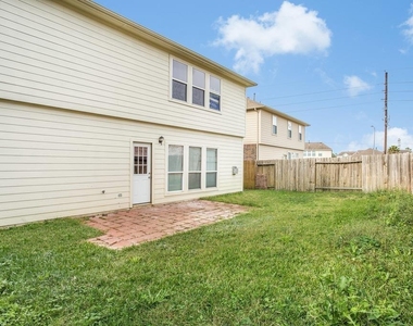 22626 Spring Crossing Drive - Photo Thumbnail 13