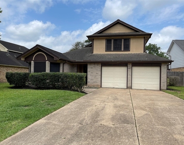 3118 Redcliff Drive - Photo Thumbnail 1