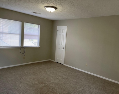 3118 Redcliff Drive - Photo Thumbnail 28