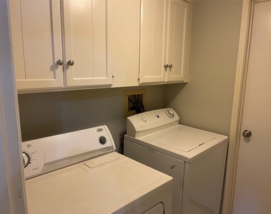 3118 Redcliff Drive - Photo Thumbnail 25