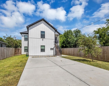 8529 Dosia Street - Photo Thumbnail 1