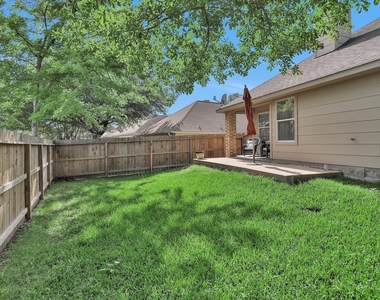 106 Snug Harbor Drive - Photo Thumbnail 12