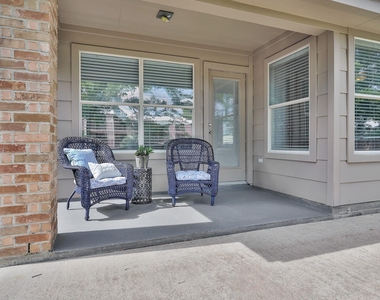 106 Snug Harbor Drive - Photo Thumbnail 8