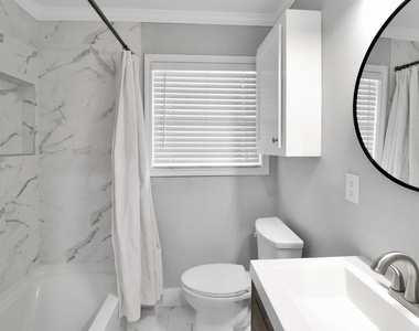 6111 Shadow Crest Street - Photo Thumbnail 12