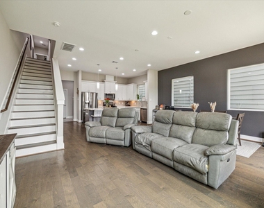 5520 Rosslyn Road - Photo Thumbnail 22