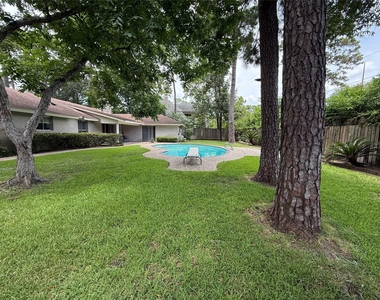 11915 Steppingstone Lane - Photo Thumbnail 31