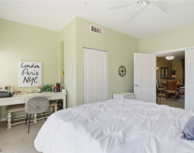 8560 Violeta Street - Photo Thumbnail 17