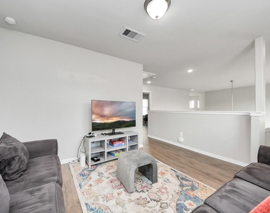 5324 Cj Walker Lane - Photo Thumbnail 28