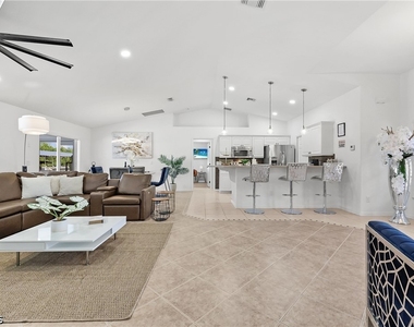 1801 Everest Parkway - Photo Thumbnail 23
