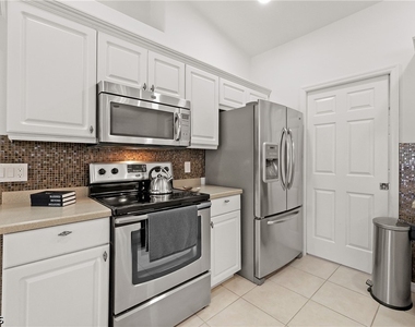 1801 Everest Parkway - Photo Thumbnail 8