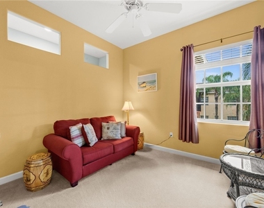 8641 Piazza Del Lago Circle - Photo Thumbnail 6