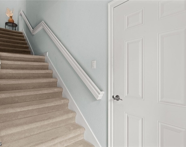 8641 Piazza Del Lago Circle - Photo Thumbnail 16