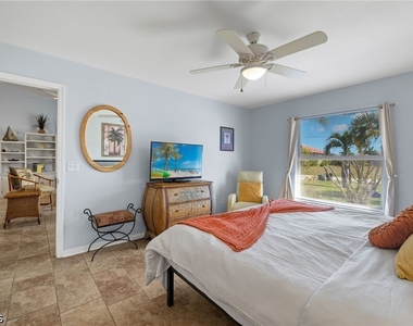 301 Se 30th Terrace - Photo Thumbnail 13