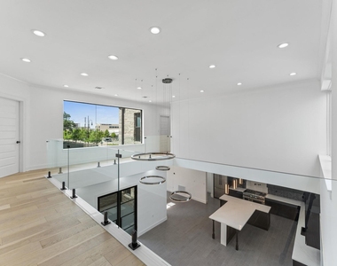 10070 Cedardale Drive - Photo Thumbnail 17