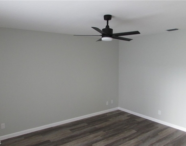 1727 Bent Tree Circle - Photo Thumbnail 16