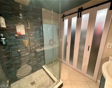 1495 Cranville R Square - Photo Thumbnail 16