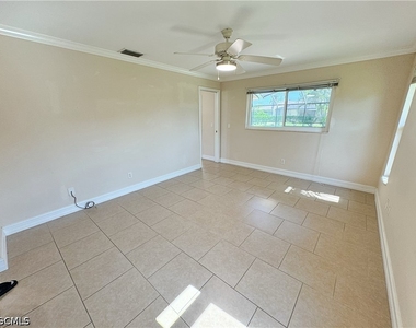 1311 Se 30th Terrace - Photo Thumbnail 15