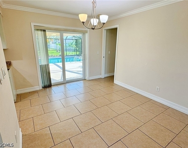 1311 Se 30th Terrace - Photo Thumbnail 14