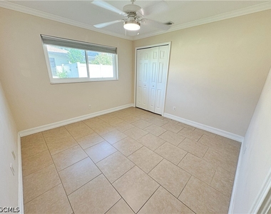 1311 Se 30th Terrace - Photo Thumbnail 18