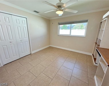 1311 Se 30th Terrace - Photo Thumbnail 19