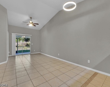 801 Meadow Road - Photo Thumbnail 8