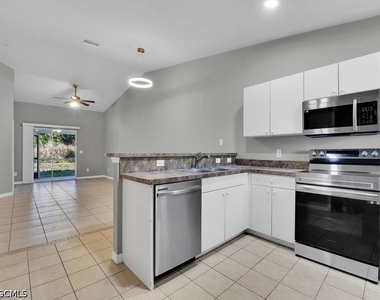 801 Meadow Road - Photo Thumbnail 2