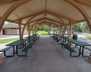 2746 Grahamwood Lane - Photo Thumbnail 24