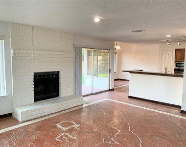 1603 Beaconshire Road - Photo Thumbnail 9
