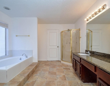 1603 Beaconshire Road - Photo Thumbnail 16