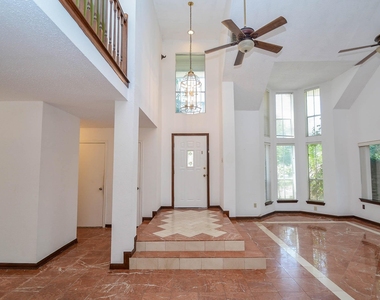1603 Beaconshire Road - Photo Thumbnail 3