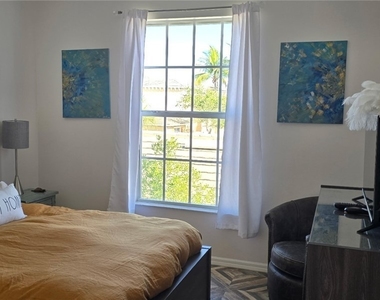 14543 Abaco Lakes Drive - Photo Thumbnail 15