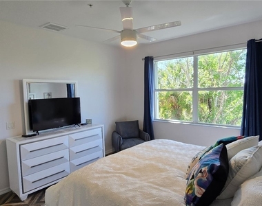 14543 Abaco Lakes Drive - Photo Thumbnail 9