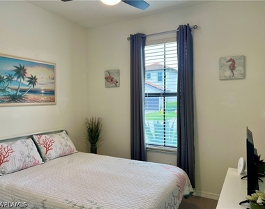 5507 Useppa Drive - Photo Thumbnail 12