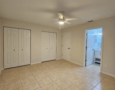 9209 Seville Road - Photo Thumbnail 6