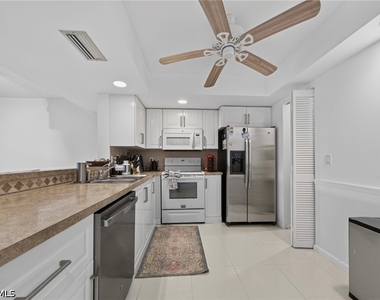 823 Meadowland Drive - Photo Thumbnail 4