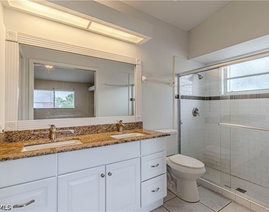 9084 Caloosa Road - Photo Thumbnail 15