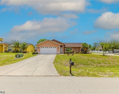9084 Caloosa Road - Photo Thumbnail 27