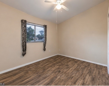 9084 Caloosa Road - Photo Thumbnail 30