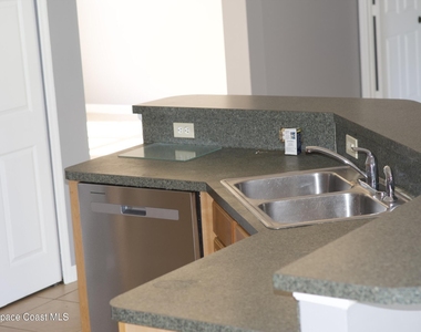1270 Campo Avenue Nw - Photo Thumbnail 2